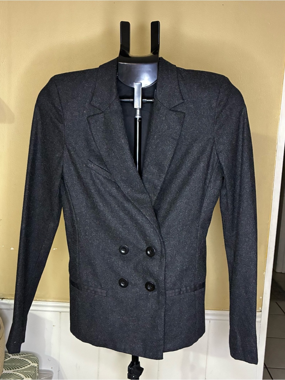 Daniel Cremieux Women's Dark Charcoal Double-Breasted Blazer